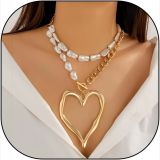 Chunky Big Heart Pendant Necklace with Pearl